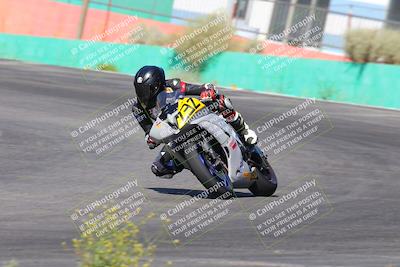 media/Jun-04-2022-WERA (Sat) [[b852bbbd55]]/Practice Races/3-600cc novices/